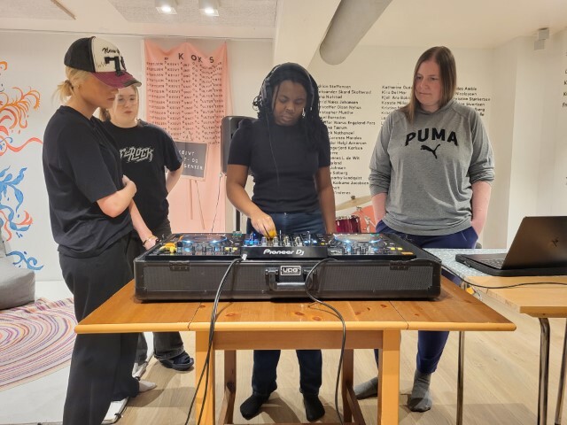 2024.DIG.YOU.QKX.NextGenDJ06 (Small).jpg