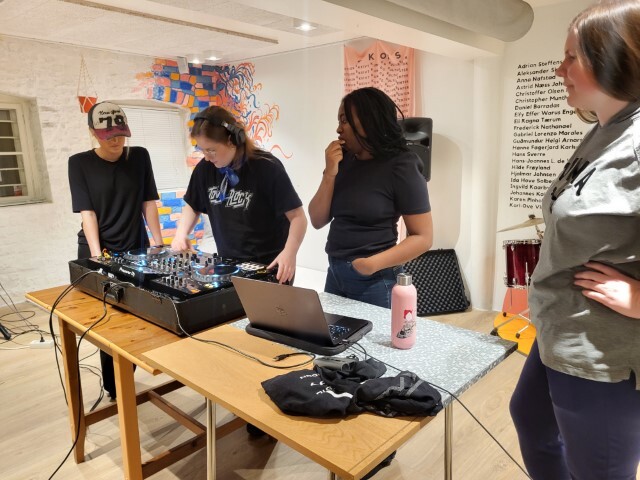 *Next Generation Disc Jockey