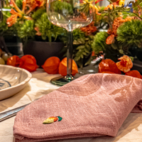 Foto av verket "At the table"