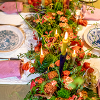 Foto av verket "At the table"